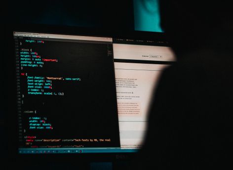 Аферисты обманули подростка из Сургутского района по старой схеме и заработали 14 тысяч