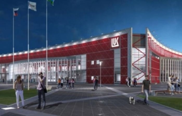 ​В новом спортивном центре Когалыма будут играть в хоккей и керлинг