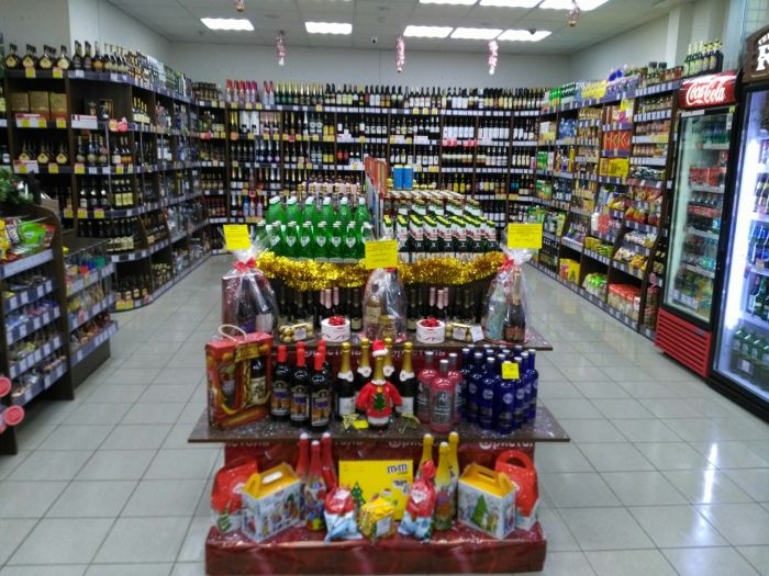В Сургуте и районе сократилось количество алкомаркетов на 10% после введения ограничений
