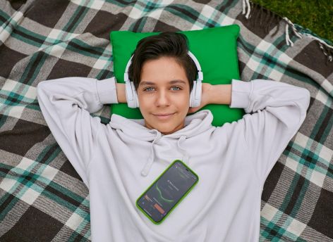 Югорские зумеры предпочитают iPhone и Xiaomi