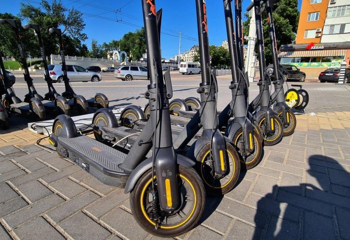 Муниципалитетам России могут позволить запрещать прокат электросамокатов