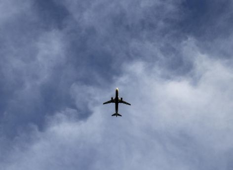 Медики оказали помощь пожилой пациентке прямо во время полета на рейсе Москва — Тюмень