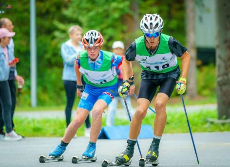 Сургутская команда заняла первое место на летнем первенстве по лыжероллерам