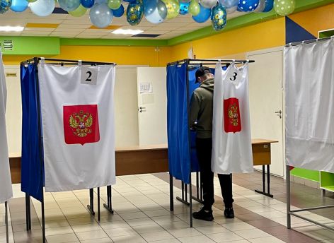 ​Депутаты проголосовали на выборах в Сургуте