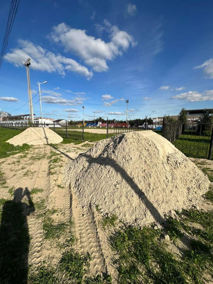 ​Четыре круглогодичные волейбольные площадки построят в Сургуте