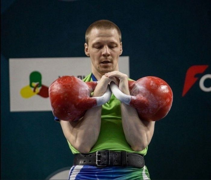 Сургутянин стал 11-кратным чемпионом мира по гиревому спорту