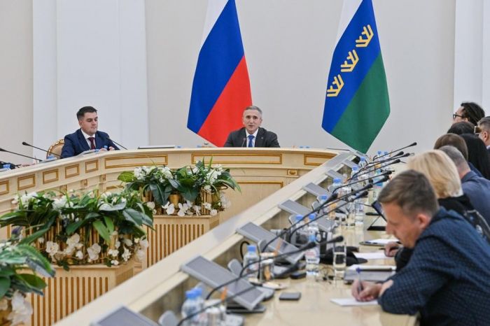 ​Губернатор Александр Моор поделился планами развития региона