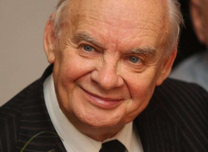 ​Умер Николай Добронравов