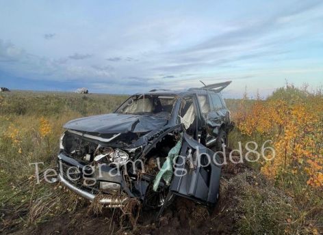 На трассе «Югра» водитель Toyota улетел в кювет и скончался до приезда скорой