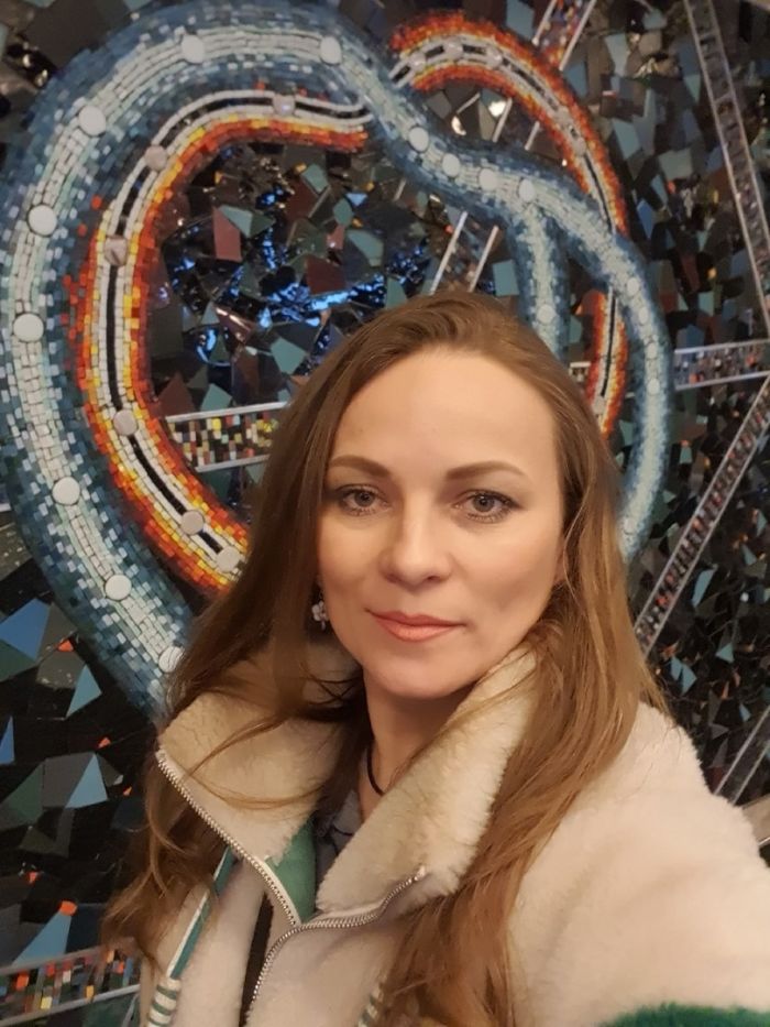 Женщина-стеклодув из Сургута открыла завод по переработке стекла
