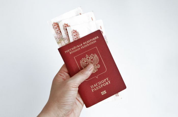 ​Судебные приставы оставили югорскую пенсионерку без средств на жизнь