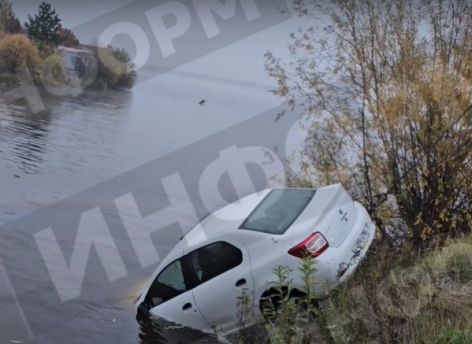 ​В реке рядом с Сургутом утонул автомобиль