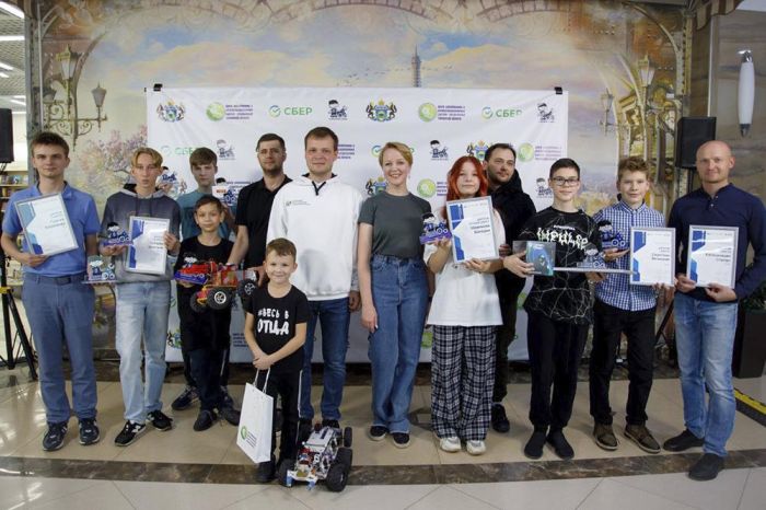 ​Победители соревнований по робототехнике в Тюмени представят регион на всероссийском финале