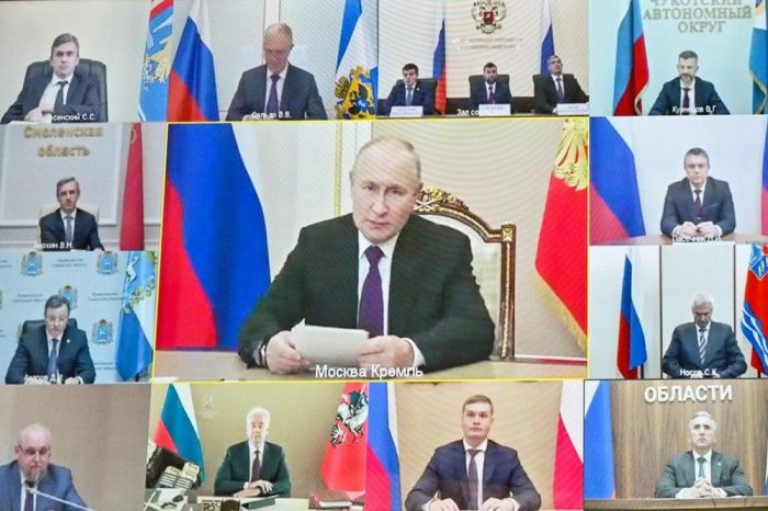 Александр Моор принял участие во встрече Владимира Путина с избранными главами регионов