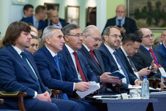 Представители ведущих вузов приняли участие в национальном форуме преподавателей истории в Тобольске 