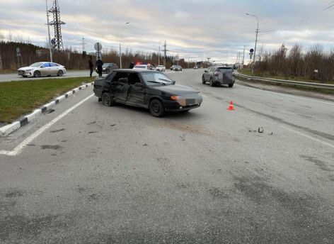 ​Не пропустил авто: в Сургуте случилось ДТП