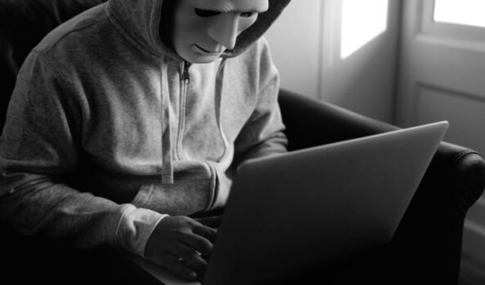 Сургутяне могут оценить свои знания о мошенниках