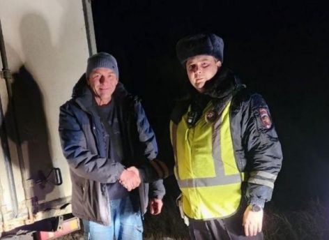 ​В Югре на трассе едва не замерз водитель «Газели»