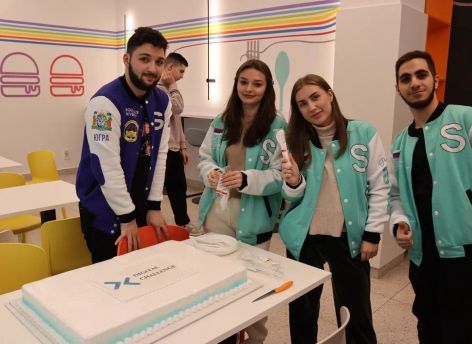 Сургутские айтишники провели очередной 24-часовой хакатон в «Школе 21»