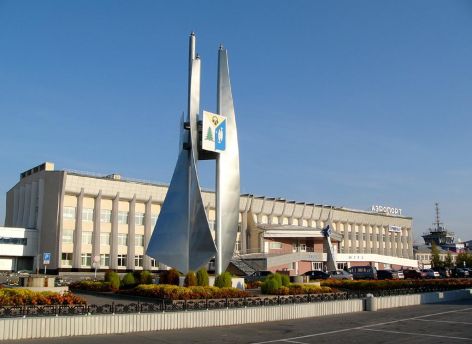 Аэропорт Нижневартовска оборудуют трапом с системой «сухие ноги»