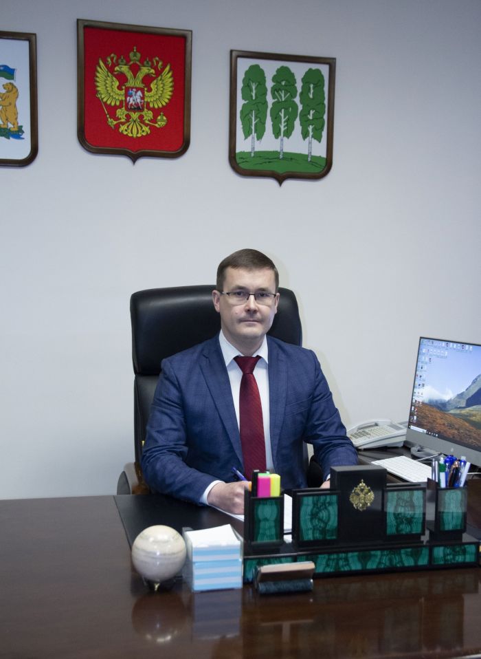​Глава Березовского района, пойманный за нетрезвым вождением, ушел в отставку