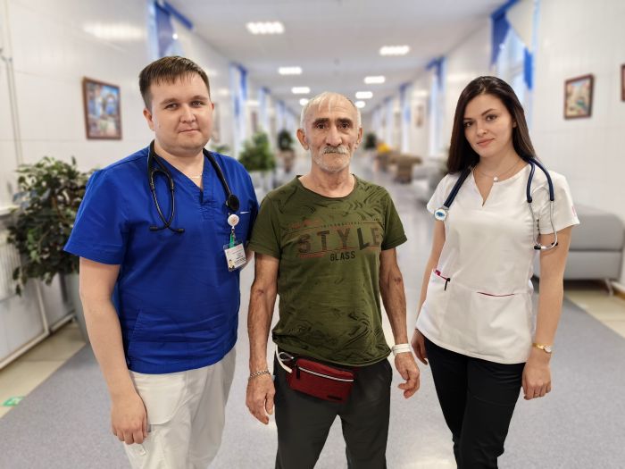 Сургутянину установили искусственное сердце: теперь за ним наблюдают врачи кардиодиспансера