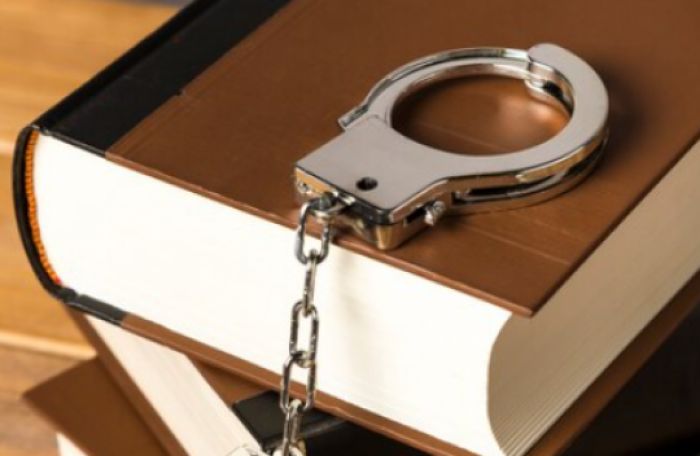 ​Суд рассмотрит дело об убийстве на территории сургутского МКУ