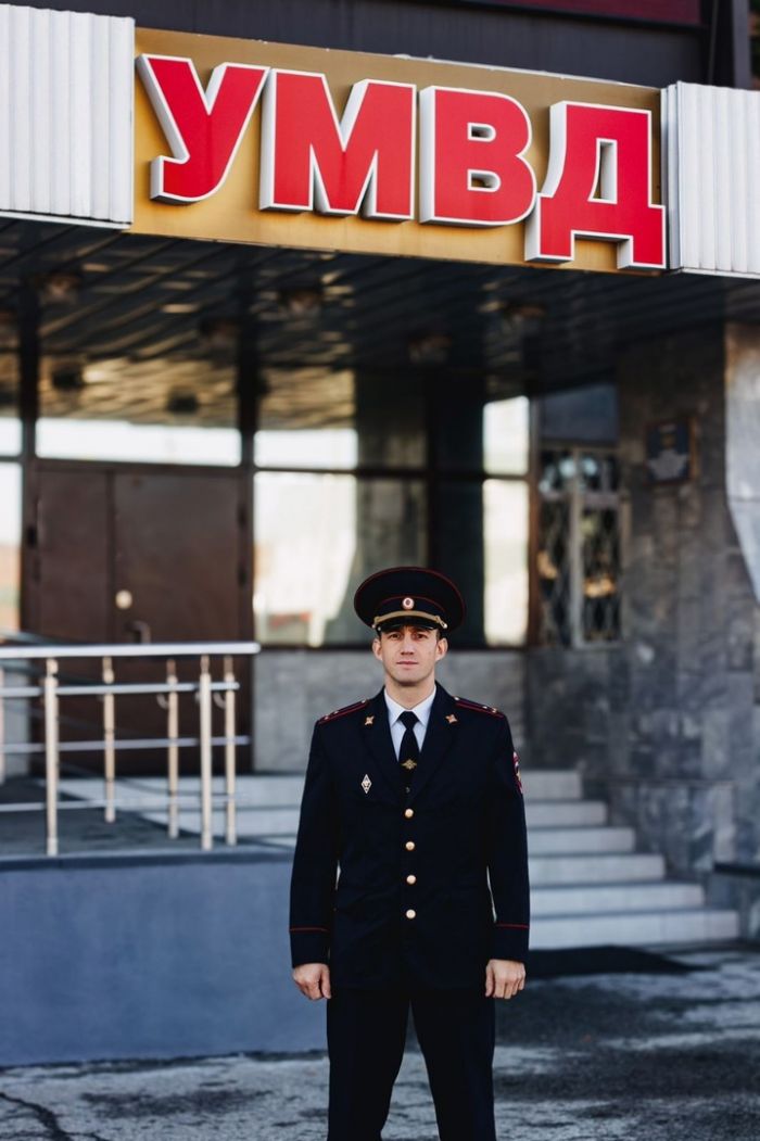 Наша служба и опасна и трудна. Артём Согоян 