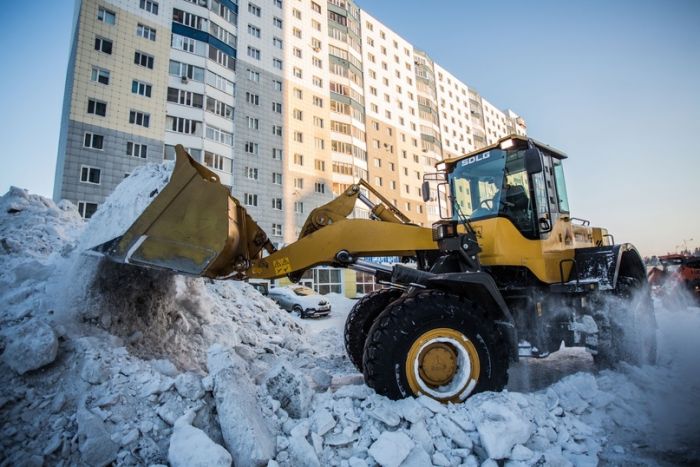 ​Сургут борется с последствиями снегопада