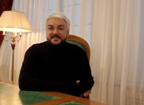 Отличились