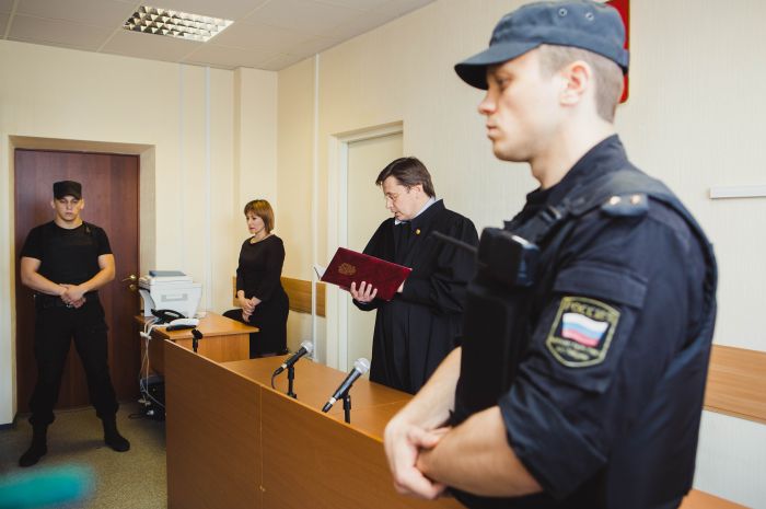 Бывший глава поселения в Сургутском районе предстанет перед судом