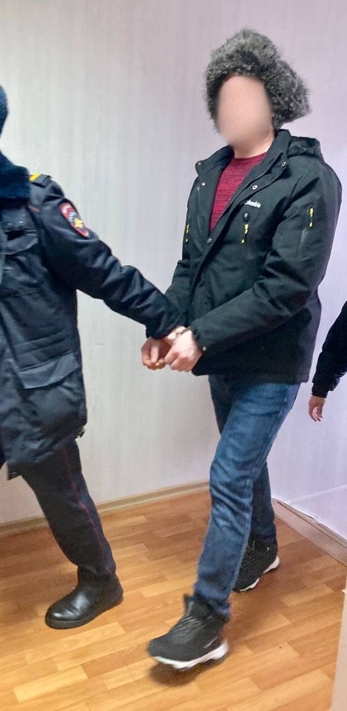 Пассажир поезда «Сургут-Екатеринбург» изнасиловал 15-летнюю девочку