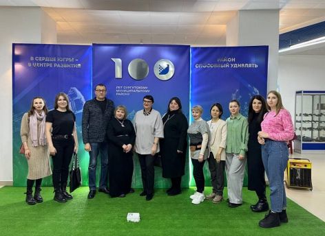 ​На выставке, посвященной 100-летию Сургутского района, проходят дни поселений