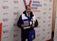 ​К югорчанам придут члены УИК и расскажут о выборах президента