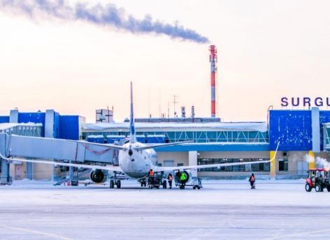 В аэропорту Сургута двух буйных вахтовиков сняли с рейса