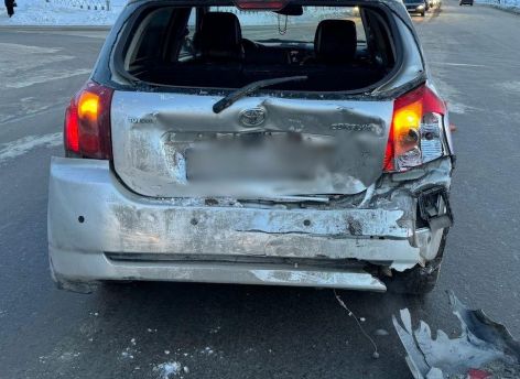 ​В аварии в Нижневартовске пострадала 36-летняя пассажирка «Toyota»