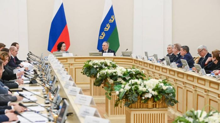 ​В Тюмени обсудили реализацию ключевых национальных проектов