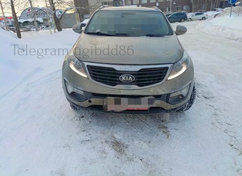 ​Автоледи из Сургута сбила 12-летнюю девочку