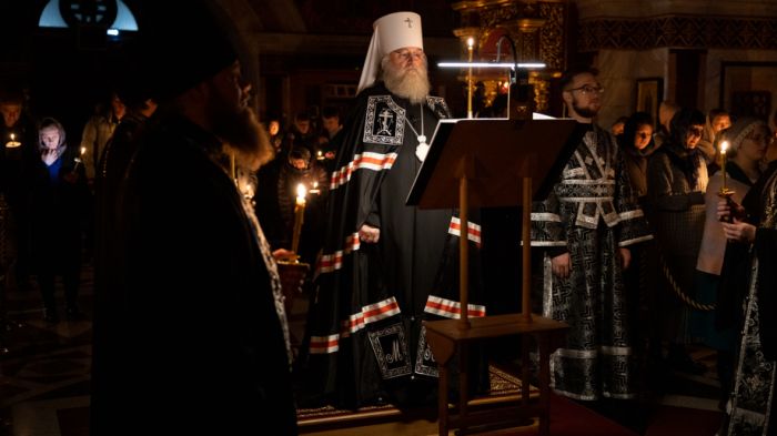 ​В Сургут прибудет ковчег с частицами мощей преподобных старцев Оптинских