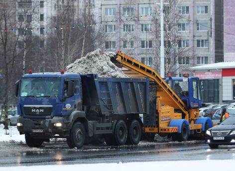 Сургутские УК получили сотни замечаний из-за плохой уборки снега