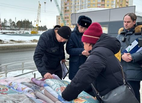 Нелегальный текстиль: рейд по местам незаконной торговли прошел в Сургуте