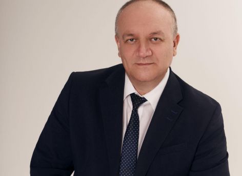 ​Глава Белого Яра покидает свой пост из-за проблем с сердцем