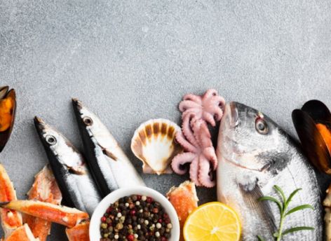 ​Сургутянин попался на краже морепродуктов и бутылки водки