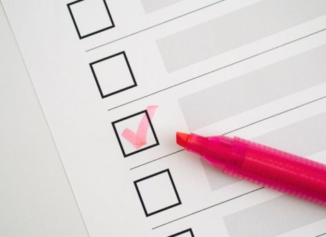 Жителей Сургута просят оценить работу чиновников