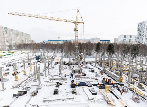 Десять новых объектов образования и спорта получит Сургут