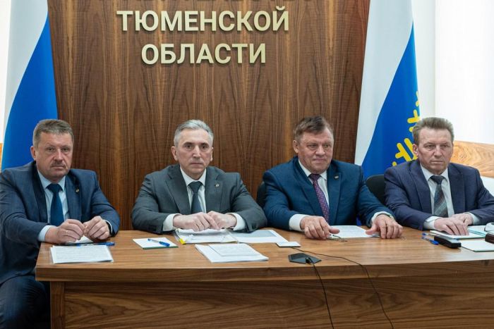 ​Александр Моор доложил Владимиру Путину о борьбе с паводком в регионе