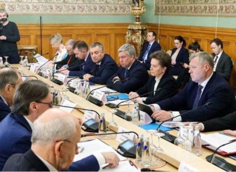 ​Наталья Комарова рассказала коллегам-губернаторам и Сергею Лаврову о сотрудничестве Югры с Китаем