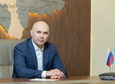 ​Экс-мэр Сургута стал советником Комаровой