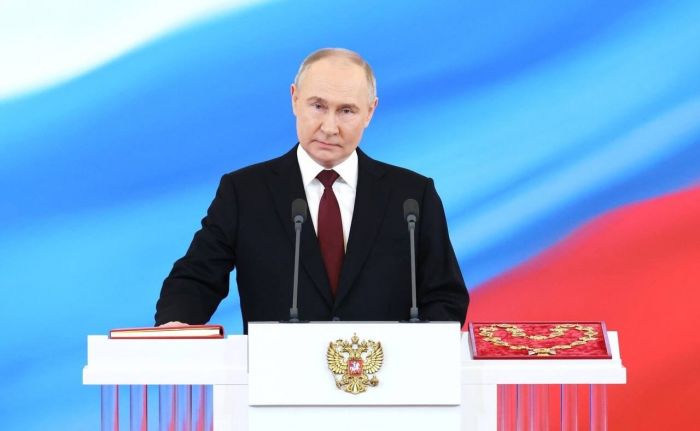 ​Александр Моор: Сегодня Тюменская область, как и вся страна, уверенно смотрит в будущее