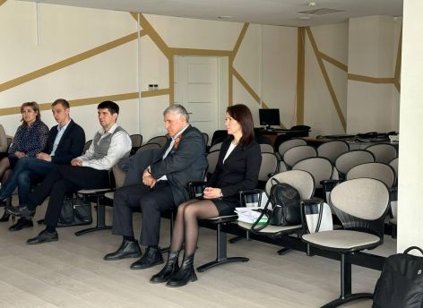 ​Администрация Сургута снова не дождалась работников ООО «Центр» на встречу